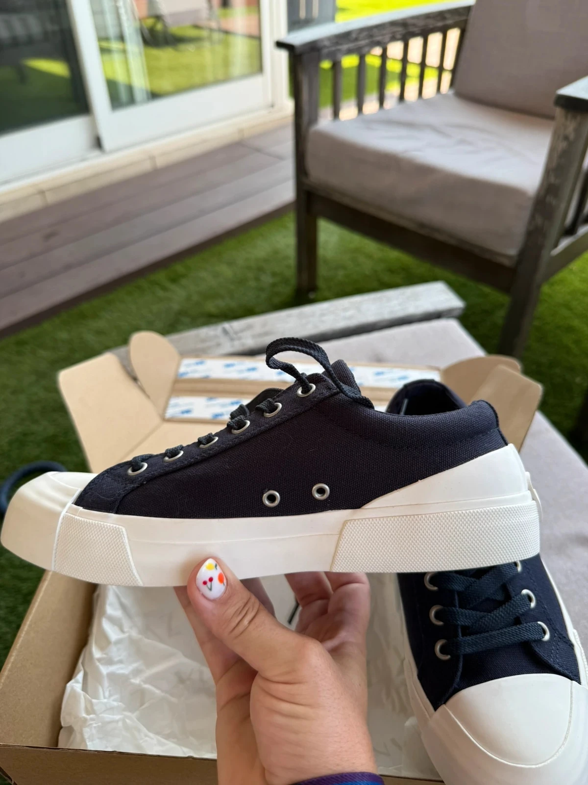 Vulcaz Canvas Sneakers (Size 38) – photo 5